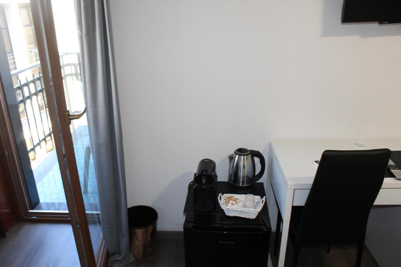 B&B Amalfi'S Luxury Rooms Salerno Exteriér fotografie