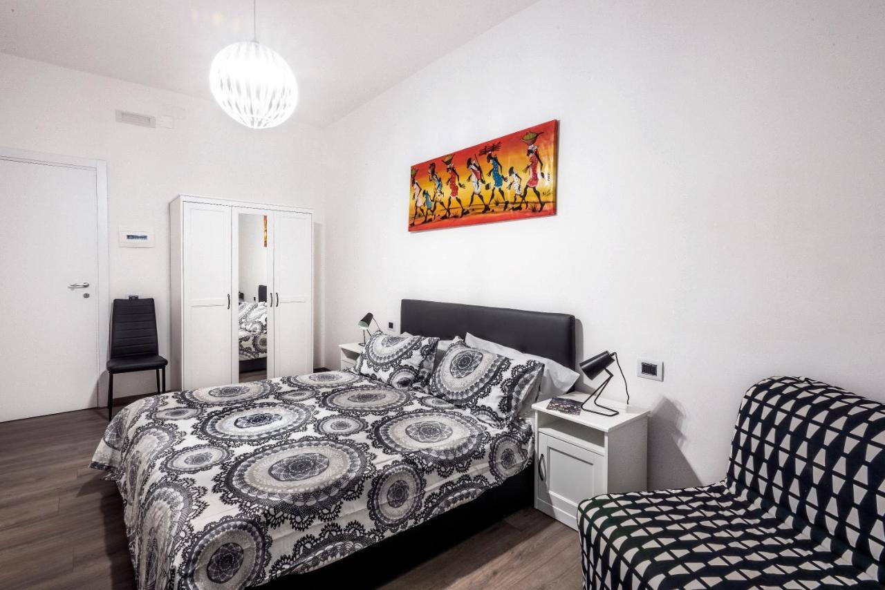 B&B Amalfi'S Luxury Rooms Salerno Exteriér fotografie