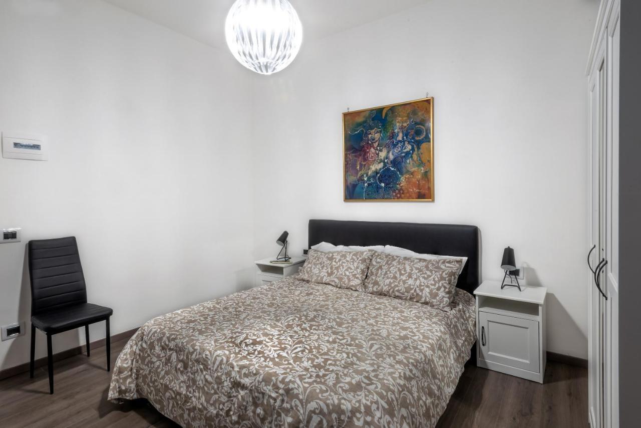 B&B Amalfi'S Luxury Rooms Salerno Exteriér fotografie